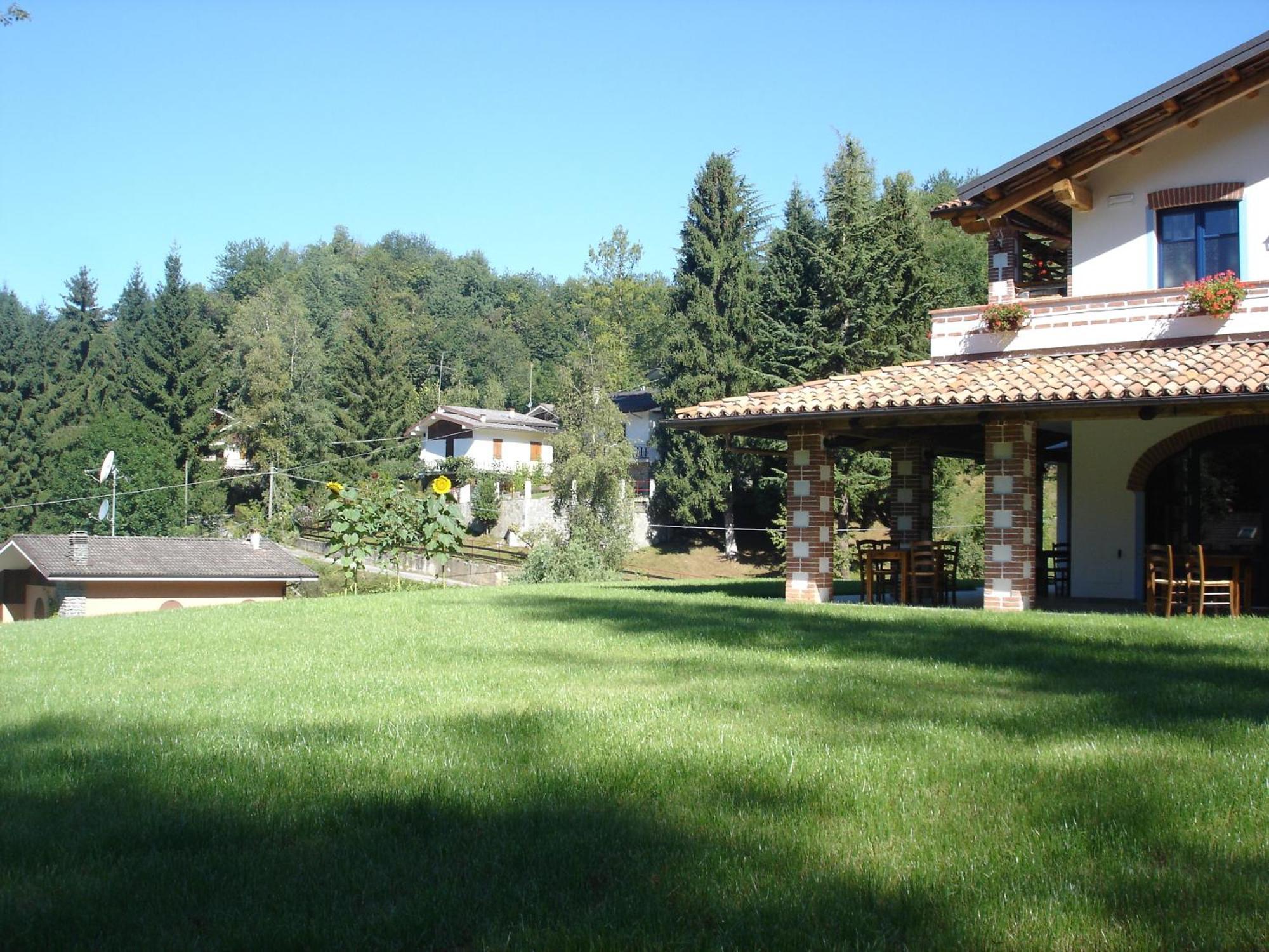 Agriturismo Bio-Ecologico Sant'Isidoro Hostal Roccaforte Mondovì Exterior foto